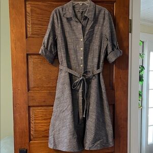 Sharagano Charcoal Tie Waist Shortsleeved Dress